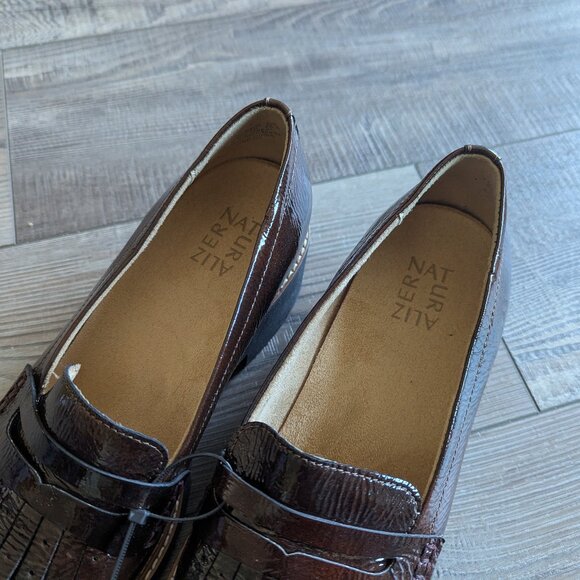 NEW Naturalizer Darcy Lightweight Lug Sole Patent Leather Loafers Cinnamon Brn 8 - Picture 8 of 12